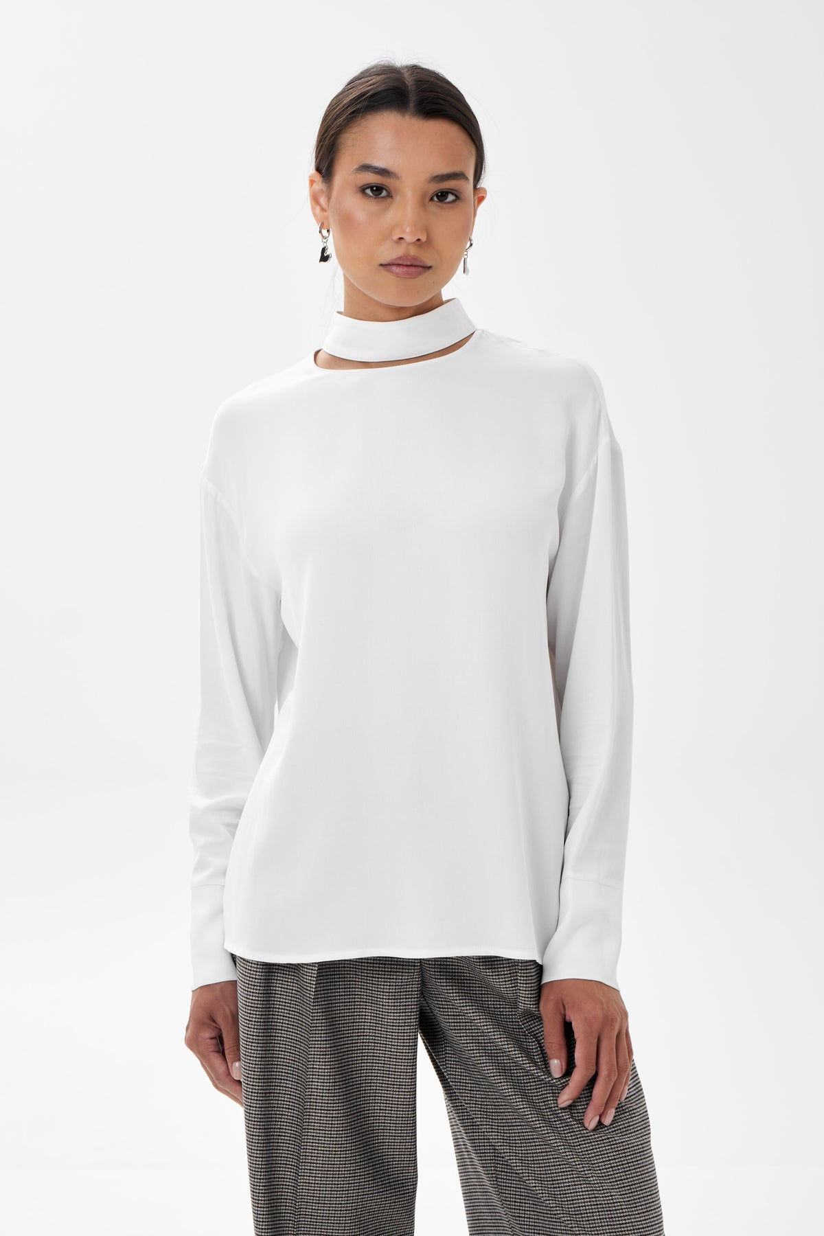 Conjunto de punto blanco, estudio, colección Sanoite